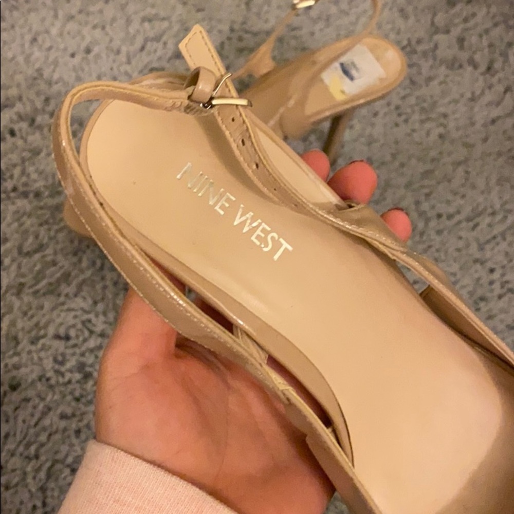 Heels - Picture 2 of 4